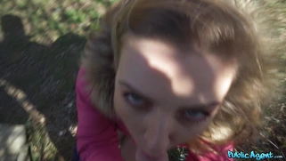 Jayla De Angelis is sucking cock in POV