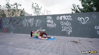 Saba Lapiedra gets jizz load in her mouth from BBC