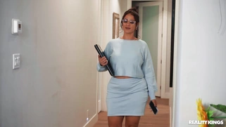 Violet Gems is sucking Johnny Love's hard dick