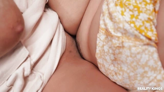 Bigtit Roxie Sinner and Azzy Star have the nice time