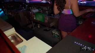 Mandy Waters gets her pussy licked by Luna Luxe