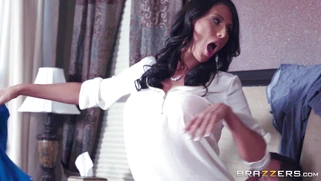 Makayla Cox strokes that raging boner