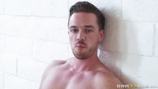 Ivy Lebelle wakes up to see a horny stranger showing her his boner