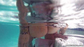 Giant breasted mom Brandy Talore gets slammed in the pool