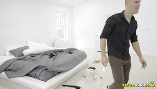 Lesbians Kelsi Monroe and Khloe Kapri were caught playing in the shower