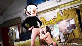 Brunette mom Valentina Bianco sucks Danny D's monster cock