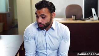 Boss Tiffany Rain seduces her employee by spreading her legs