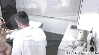 MILF Aaliyah Love brings her stepdaughter Haley Spades to do an exam of her pussy