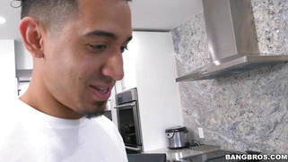 Skyla Novea got her hot butt filmed on the smartphone