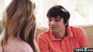 Stepson wants to get MILF stepmoms pussy