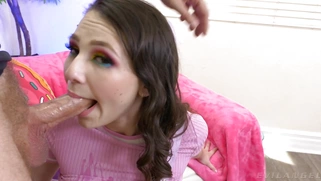 Liz Jordan guzzles Bryan Gozzling's cock