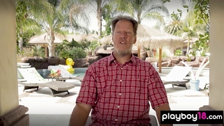 Exotic asian hottie and GFs wash a car