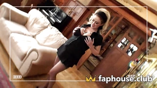 Pregnant Brit stunner likes facial cumshot topping with thick boobed XXX sex!