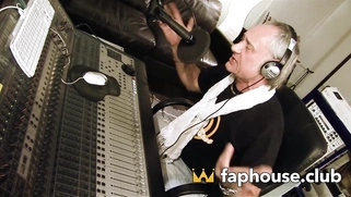 Pornstar in stockings fills her throat with 2 hefty sausages - moist XXX!