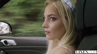 VIXEN Absolute Temptress Blonde Bella