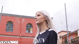 VIXEN Fan Eva Elfie Seduces Her Favorite Soccer Star
