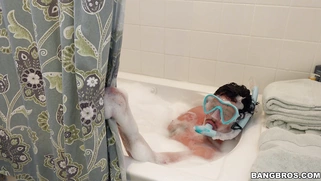 Mandy Muse caught her stepbro in the bathtub jerking off to her