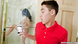 Reagan Foxx got filmed by stepson while was taking a shower