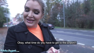 Alexxa Vice’s Big Tits and Tight Leather Trousers