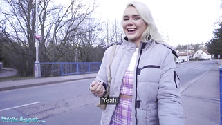 Foreigner Gina Varney licks the dick of a Czech man