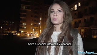 Hot Carmel Anderson gets a Pounding