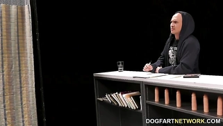 Ebony Kinsley Carter Gets Facials After Creampie Gloryhole