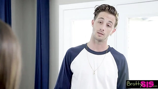 ty StepSis - Trade a Haircut For a Hot Fuck S10:E12