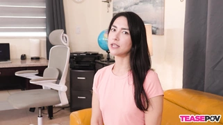 POV I get a Handjob and Blowjob from Isabel Love