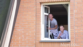 Mom British MILF takes two cocks in her pussy at the same time