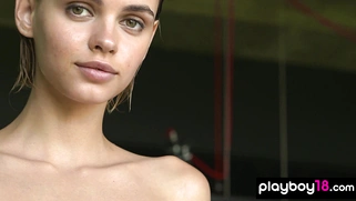 Nudeteen Lilit Arial relaxing in hammock