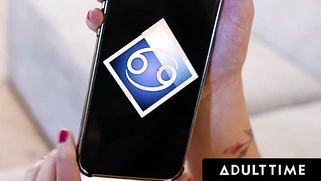 Maddy May and Ryan Reid give each other sloppy lesbian orgasms! SCISSORING AND SPITTING