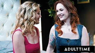 Siri Dahl and Charlie Forde SCISSOR & 69 to end their first date with a bang!