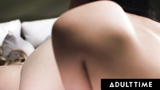 Shy lesbian Vicki Chase passionately eats out dating app match Anna Claire Clouds