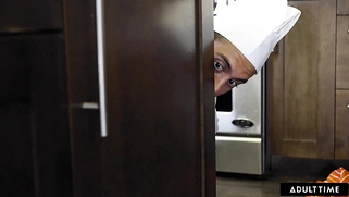 Evelyn Claire Desperately Wants The Chef With The Big Dick To EAT HER PUSSY! SHE GOT CAUGHT!