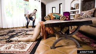 Kira Noir offers her partner to fuck her from behind while she's stuck!