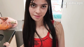 Sexy Teen Girl Fucks The Delivery Man