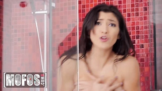 Brooklyn Gray Gets Her Pussy Fucked by Kyle Mason