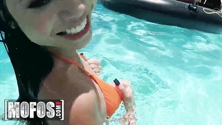 Petite Brunette Vina Sky Ridges Muscular Dude's Big Cock By The Pool