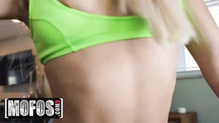 PAWG Abella Danger Deepthroats and Gets Pounded