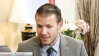 Naughty America – Penny Pax fucks her intern