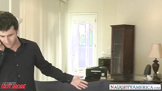 Tattooed blonde mom Emma Starr gets fucked