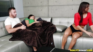 Horny Keisha Grey seducing her roommate's boyfriend