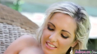 Sweet Sexy Blonde Loves To Finger And Rub Her Cunt Until She Cums