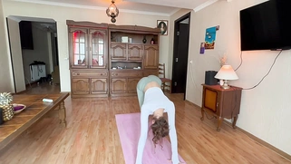 Hot Busty Stepmother Need Help With Stretching