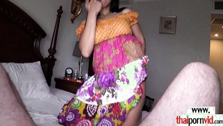 Thai nympho MILF wants her lovers seeds