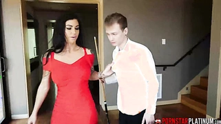 Goth MILF Melissa Lynn Fucks For Cum On Tits