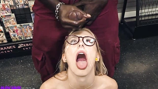 That's it Alexa! Open up wide, we'll push through!