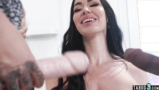 Teen sharing BFs BBC with Arab MILF BFF