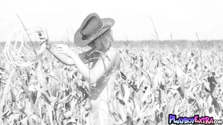 Sexy teen cowgirl Anna loves being naked