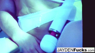 Kelly Surfer and Jayden Jaymes enjoy some lesbian pleasure.
